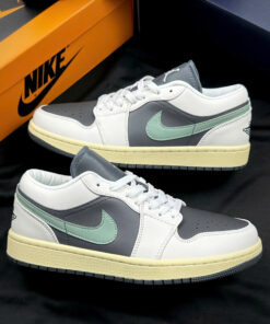 Giày Jordan 1 Low Jade Smoke Like Auth