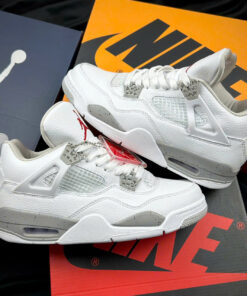 Giày Nike Air Jordan 4 'Oreo' like Auth