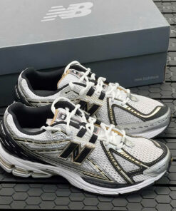 Giày New Balance 1906R Metallic Silver like Auth