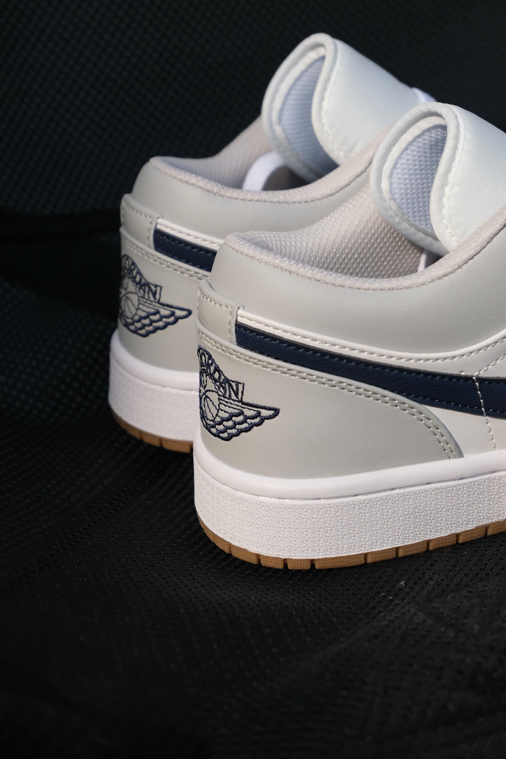 z7626120322611_e4548f97b62c0cf21228449b85e1a4a7