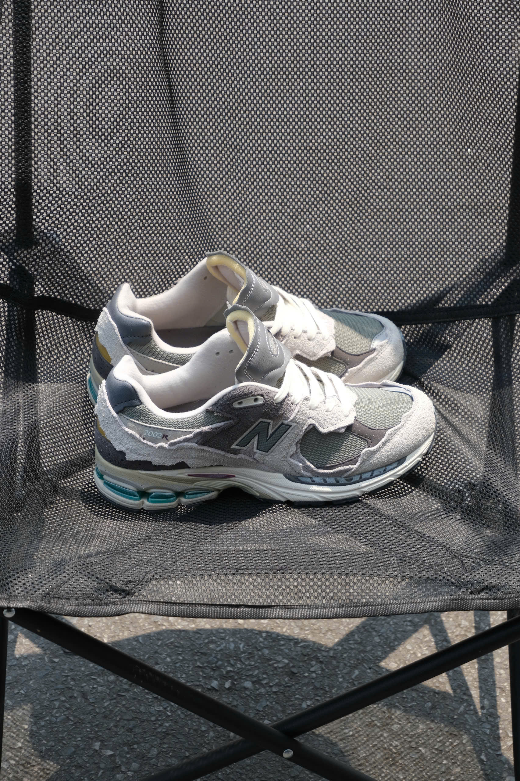 Giày New Balance 2002R Protection Pack Rain Cloud Grey Best Quality – NB 2002R Xám